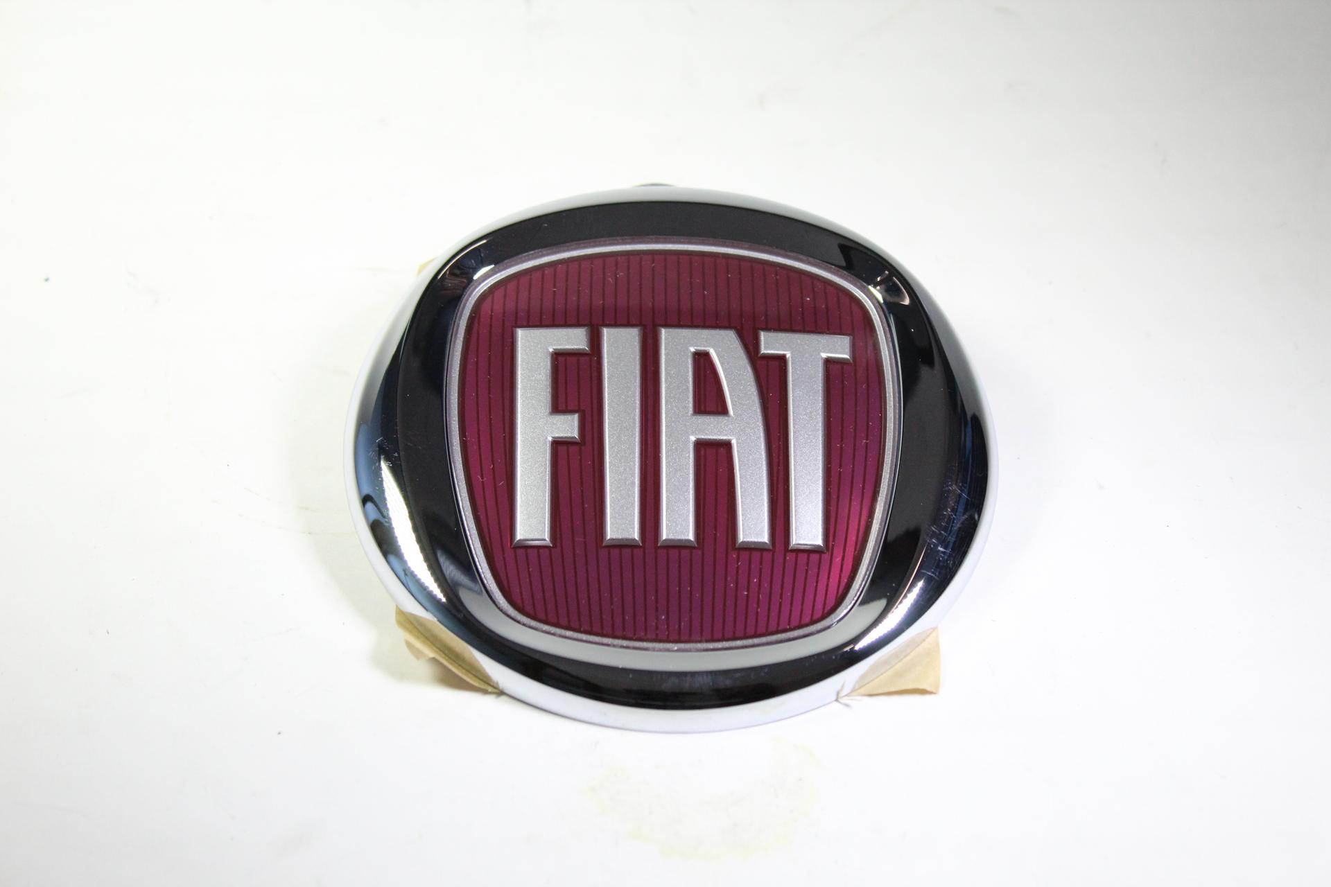 undefined FIAT GROUP - FIAT DUCATO VANAF 2006->, EMBLEEM FIAT LOGO ROOD 120 MM ACHTERZIJDE ORIGINEEL - 735578731 