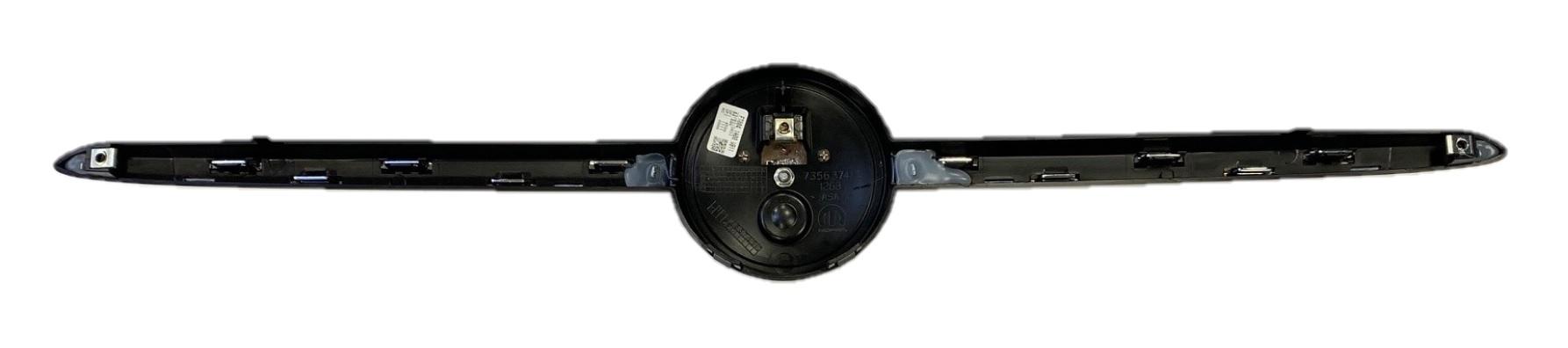 undefined FIAT GROUP - FIAT 500 RIVA VANAF 2015, EMBLEEM VOORZIJDE INCLUSIEF SIERLIJST CHROME ORIGINEEL - 735642280 