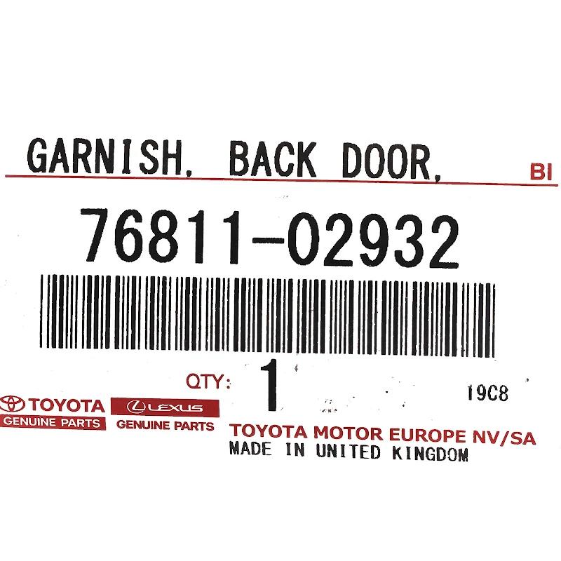 Front TOYOTA - GARNITURE, PORT - 7681102932