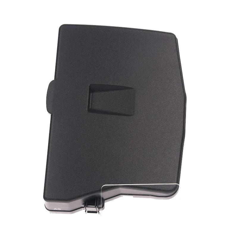 Front TOYOTA - AFDEKKAPJE, RELAISBLOK - 8266205160 